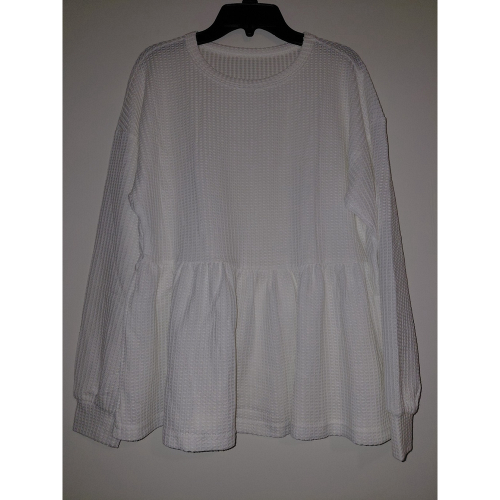 White Flowy Knit Blouse Top Small Long Sleeve Round Neck New